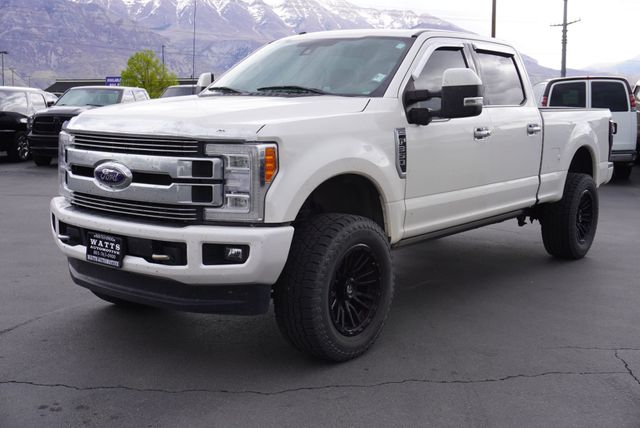 White 2018 Ford F-350 Super Duty Limited Crew Cab 4WD Pickup Truck Four-Wheel Drive 6-Speed Automatic