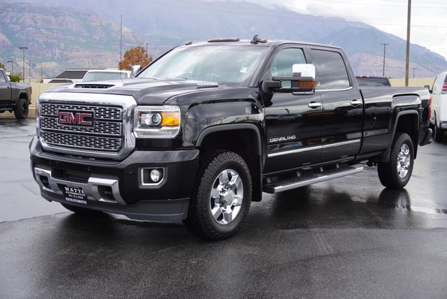 Onyx Black 2018 GMC Sierra 3500HD Pickup Truck Four-Wheel Drive 6-Speed Automatic