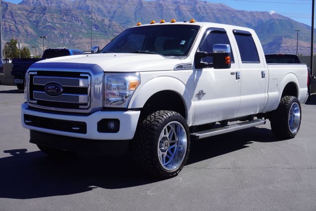 White 2015 Ford F-350 Super Duty Pickup Truck Four-Wheel Drive 6-Speed Automatic
