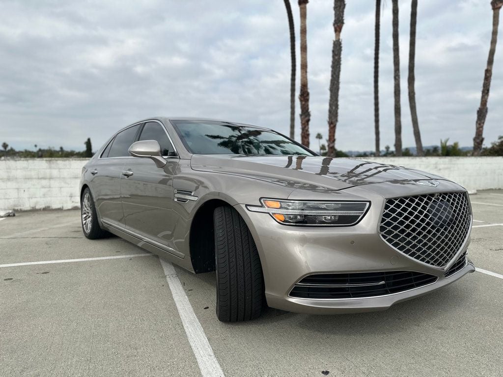 Genesis G90 5.0L Ultimate RWD
