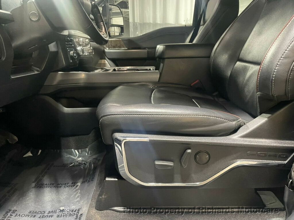 2023 Ford Super Duty F-250 SRW LARIAT 4WD Crew Cab 6.75' Box - Agate Black Metallic exterior view 13