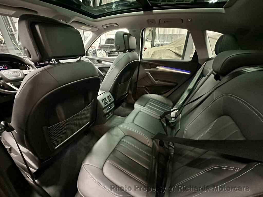 2023 Audi Q5 S line Premium Plus 45 TFSI quattro - Brilliant Black exterior view 17