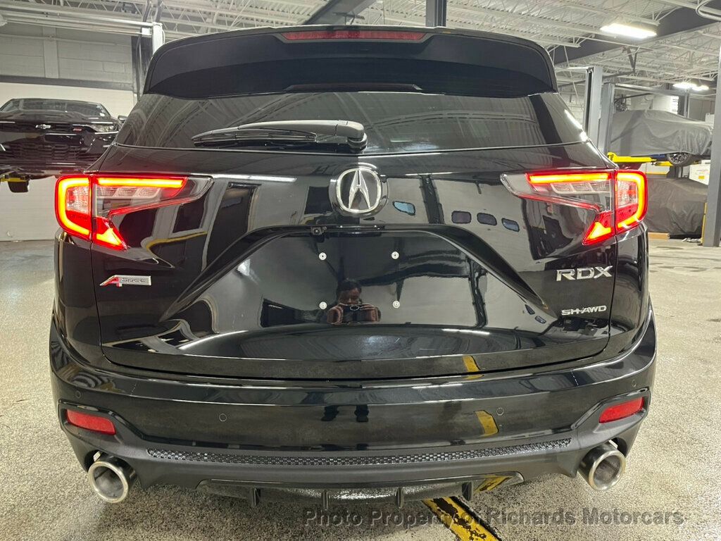2024 Acura RDX SH-AWD w/A-Spec Package - Majestic Black Pearl exterior view 4