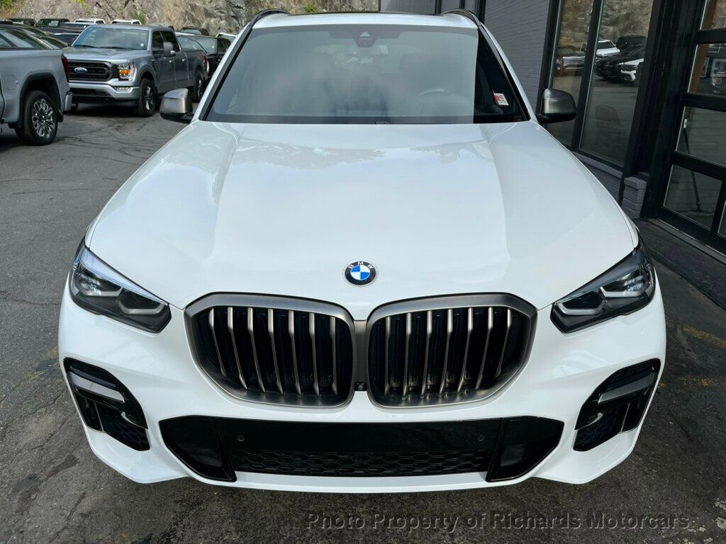 2022 BMW X5 M50i Sports Activity Vehicle - Alpine White exterior view 12
