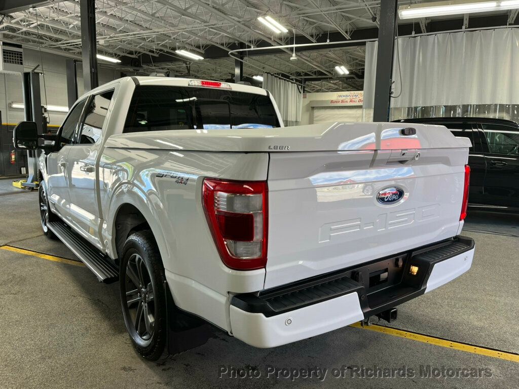 2023 Ford F-150 LARIAT 4WD SuperCrew 5.5' Box - Oxford White exterior view 7