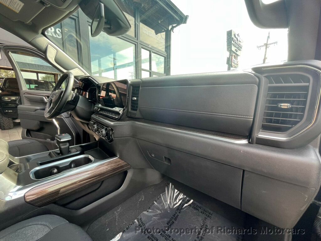 2024 Chevrolet Silverado 1500 4WD Crew Cab 157