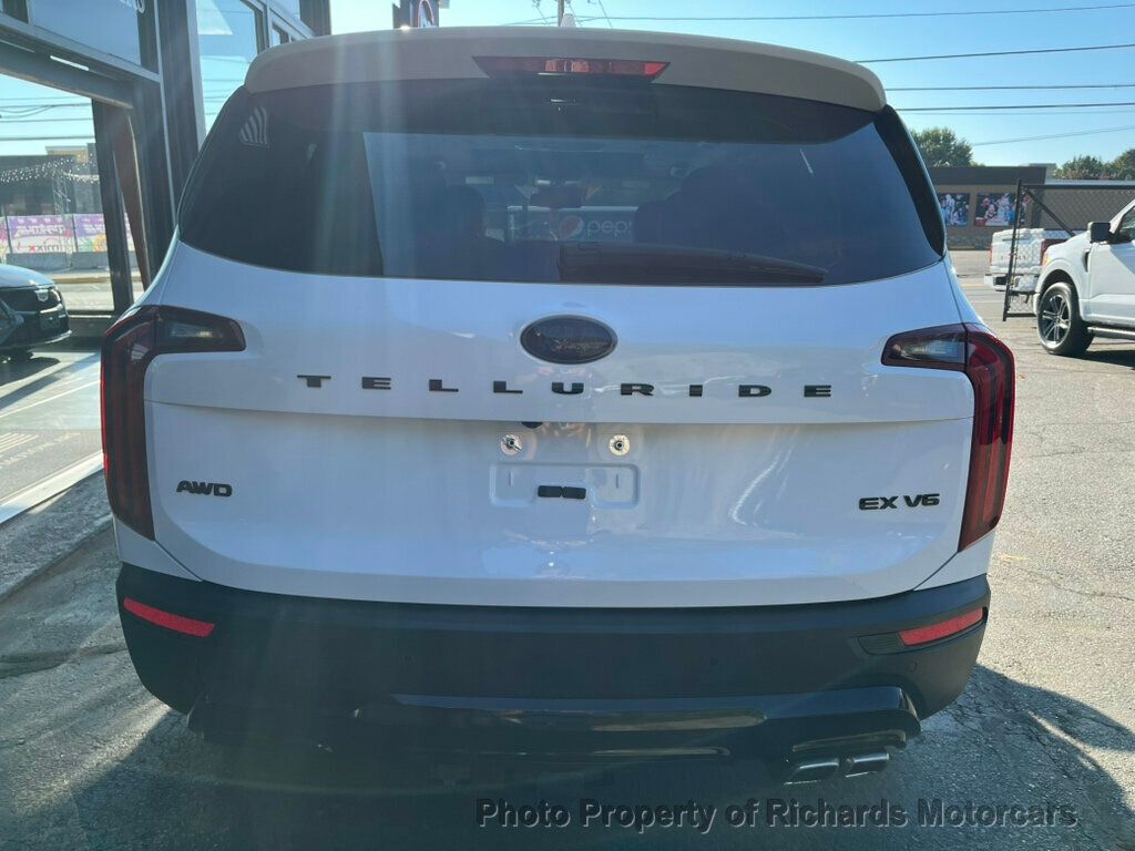 2021 Kia Telluride EX AWD - Glacial White Pearl exterior view 5