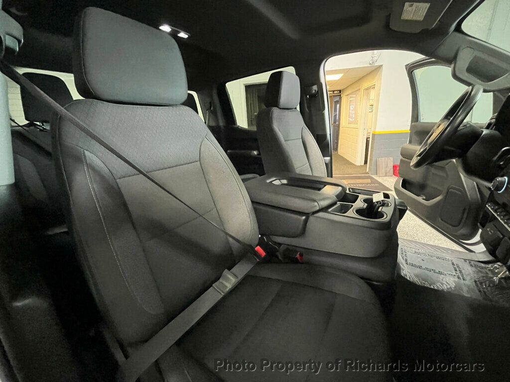 2022 Chevrolet Silverado 1500 4WD Crew Cab 147