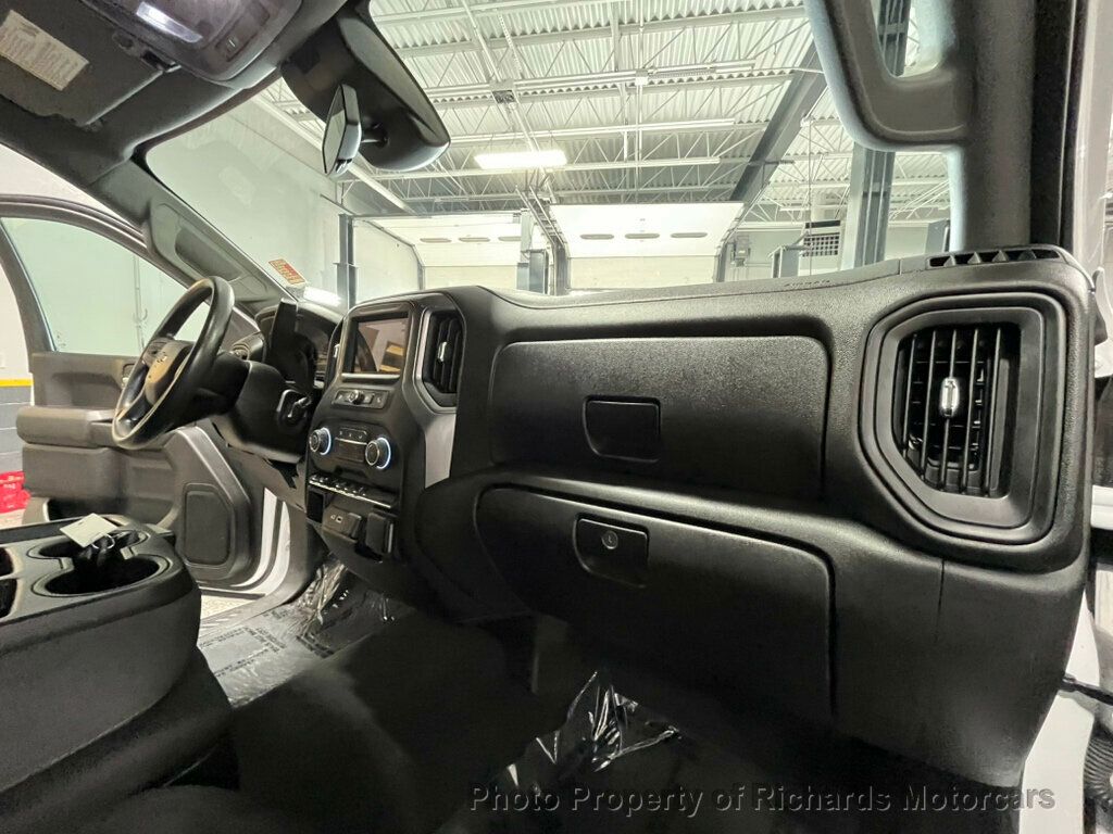 2022 Chevrolet Silverado 1500 4WD Crew Cab 147