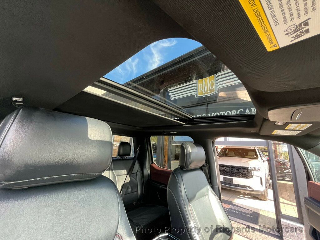 2021 Ford F-150 LARIAT 4WD SuperCrew 6.5' Box - Agate Black Metallic exterior view 18