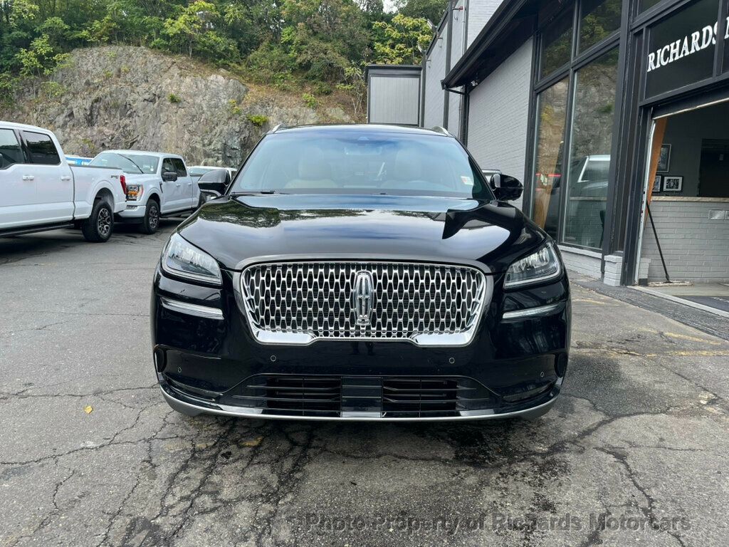 2021 Lincoln Corsair Reserve AWD - Infinite Black exterior view 9