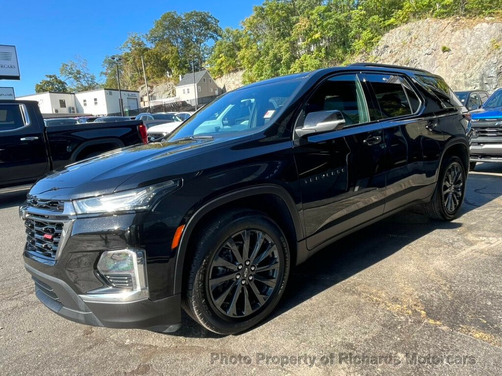 2024 Chevrolet Traverse Limited AWD 4dr RS - Mosaic Black Metallic exterior view 7