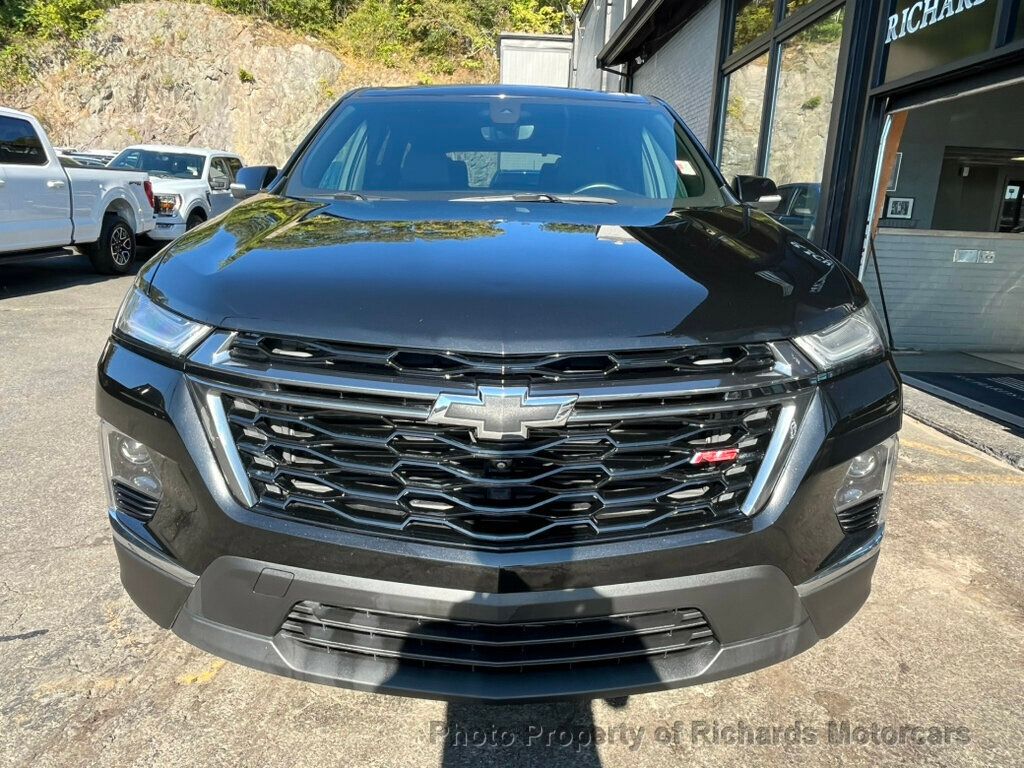 2024 Chevrolet Traverse Limited AWD 4dr RS - Mosaic Black Metallic exterior view 8