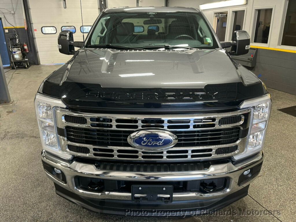 2025 Ford Super Duty F-250 SRW XLT 4WD Crew Cab 6.75' Box - Carbonized Gray Metallic exterior view 15