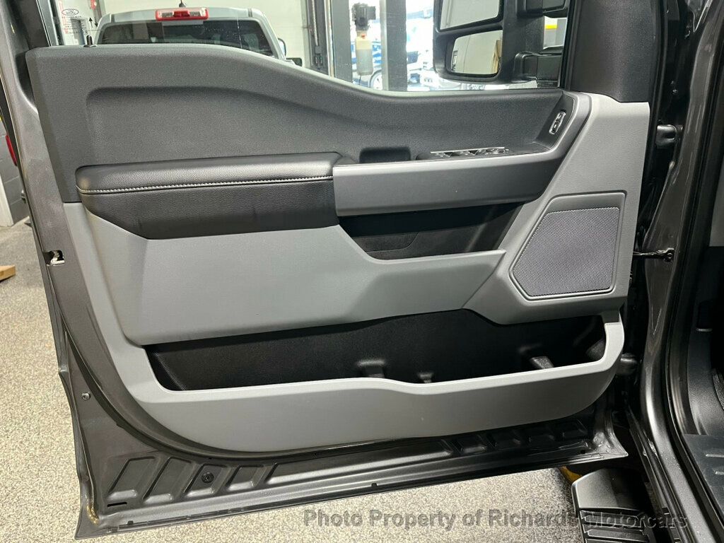 2025 Ford Super Duty F-250 SRW XLT 4WD Crew Cab 6.75' Box - Carbonized Gray Metallic exterior view 16