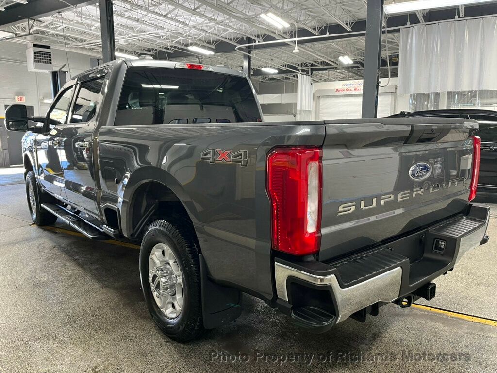2025 Ford Super Duty F-250 SRW XLT 4WD Crew Cab 6.75' Box - Carbonized Gray Metallic exterior view 6