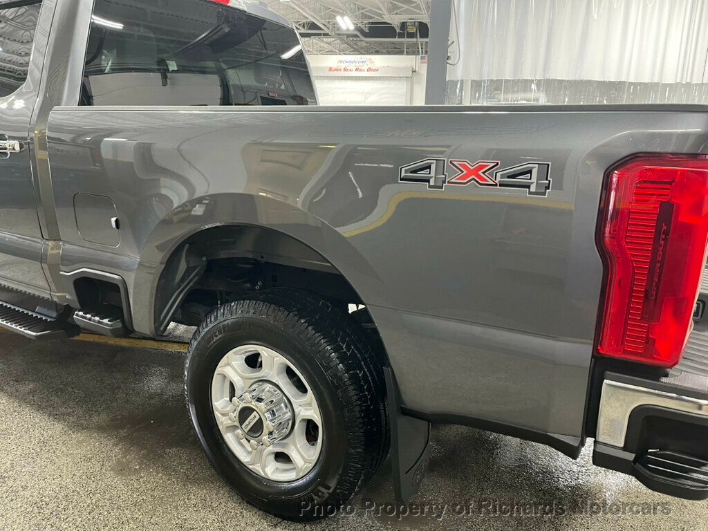 2025 Ford Super Duty F-250 SRW XLT 4WD Crew Cab 6.75' Box - Carbonized Gray Metallic exterior view 7
