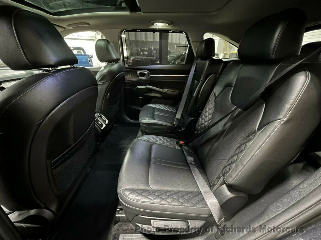 2021 Kia Sorento SX Prestige X-Line AWD - Gravity Grey exterior view 17