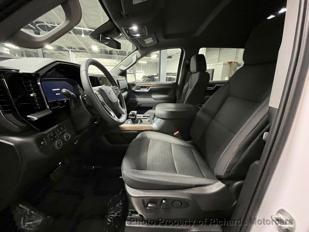 2026 Chevrolet Silverado 1500 4WD Crew Cab 147