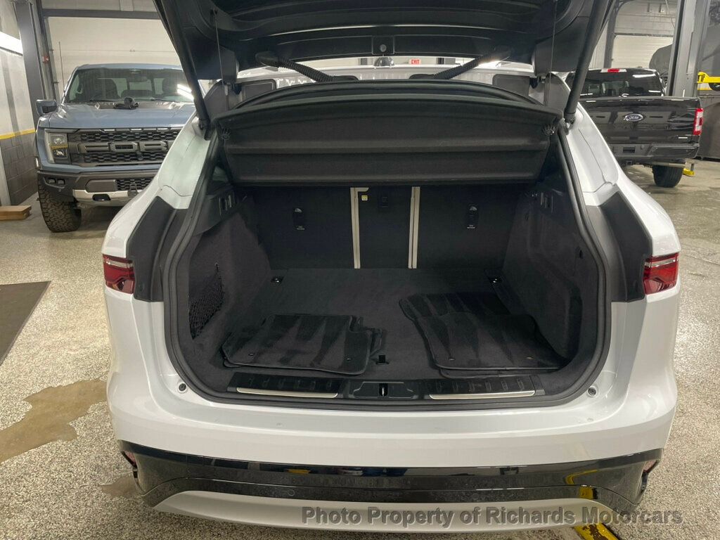 2021 Jaguar F-PACE P250 AWD S - Fuji White exterior view 20