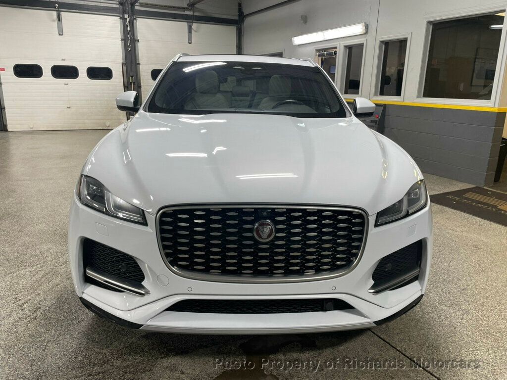2021 Jaguar F-PACE P250 AWD S - Fuji White exterior view 3