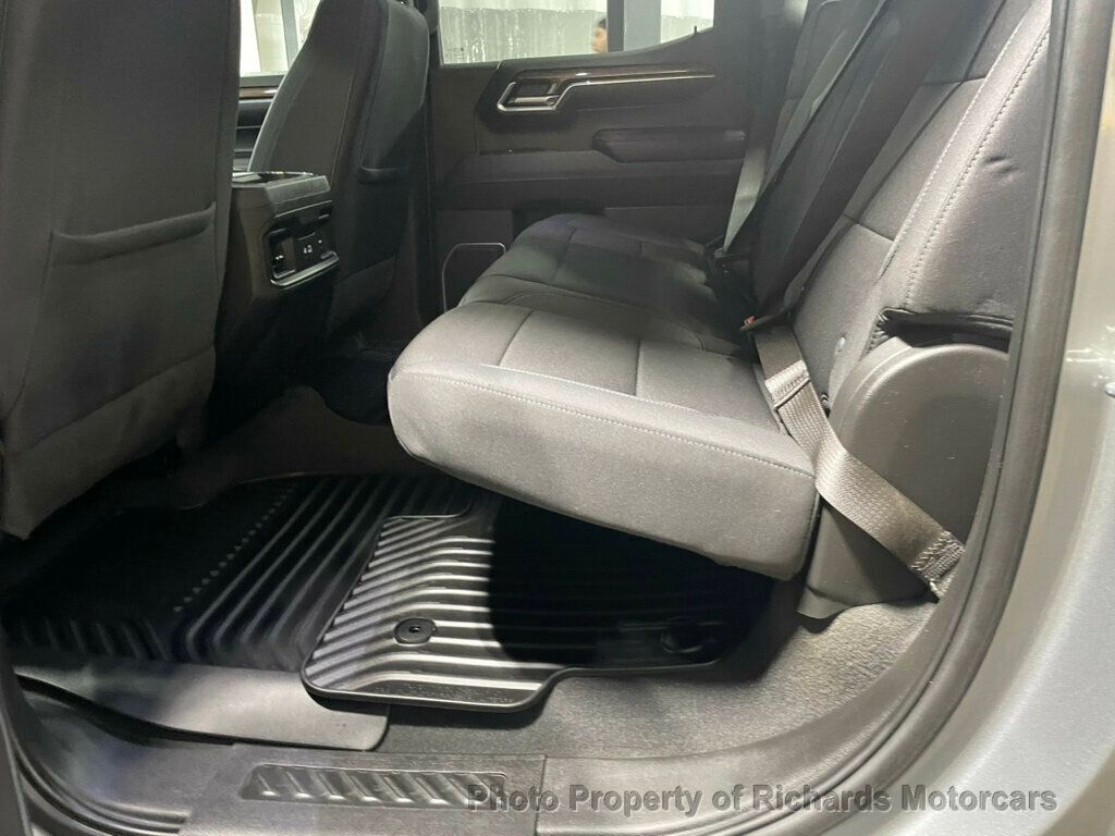 2023 Chevrolet Silverado 1500 4WD Crew Cab 157