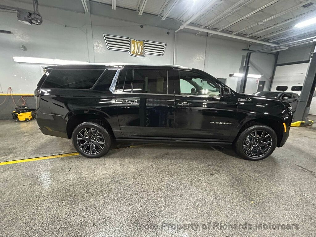 2025 Chevrolet Suburban 4WD 4dr High Country - Black exterior view 2