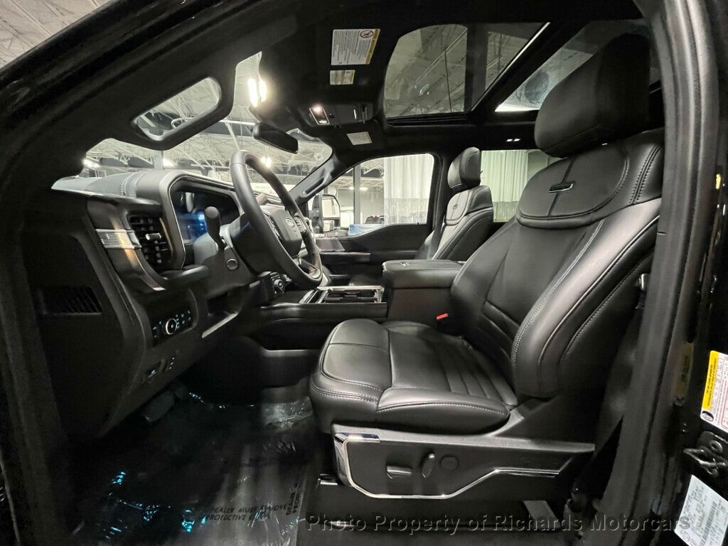 2026 Ford Super Duty F-250 SRW Platinum 4WD Crew Cab 6.75' Box - Agate Black Metallic exterior view 20