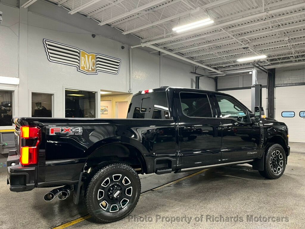 2026 Ford Super Duty F-250 SRW Platinum 4WD Crew Cab 6.75' Box - Agate Black Metallic exterior view 2