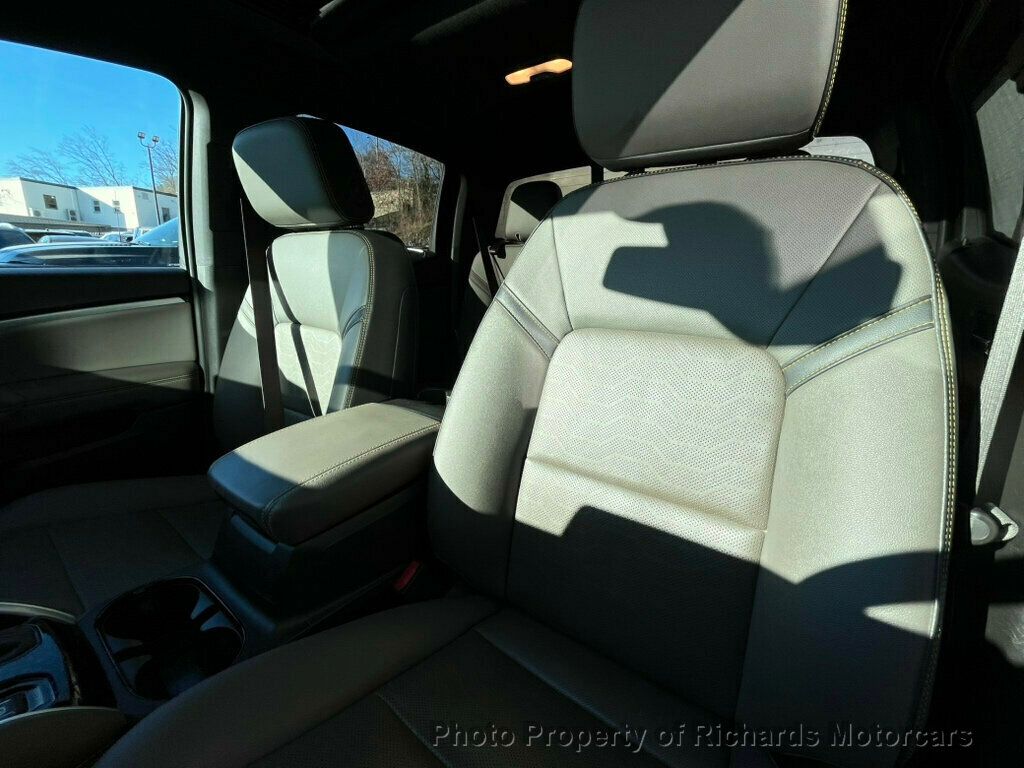 2023 Chevrolet Colorado 4WD Crew Cab ZR2 - Glacier Blue Metallic exterior view 13