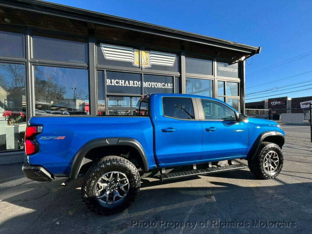 2023 Chevrolet Colorado 4WD Crew Cab ZR2 - Glacier Blue Metallic exterior view 3