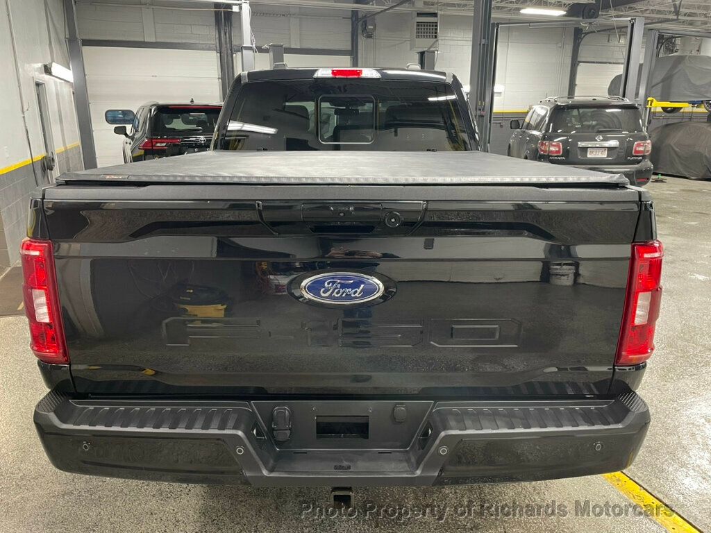 2022 Ford F-150 XLT 4WD SuperCrew 6.5' Box - Agate Black Metallic exterior view 7