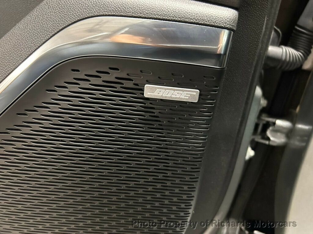 2025 GMC Acadia AWD 4dr Elevation - Sterling Metallic exterior view 18