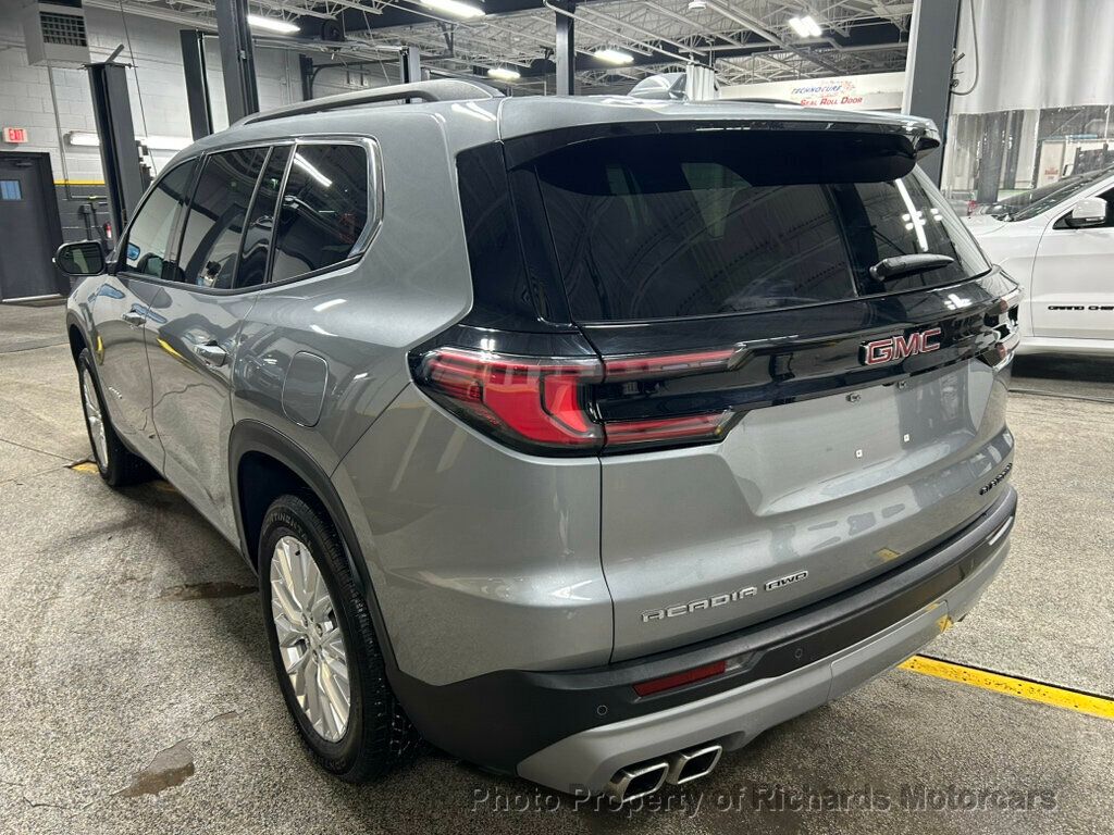 2025 GMC Acadia AWD 4dr Elevation - Sterling Metallic exterior view 5
