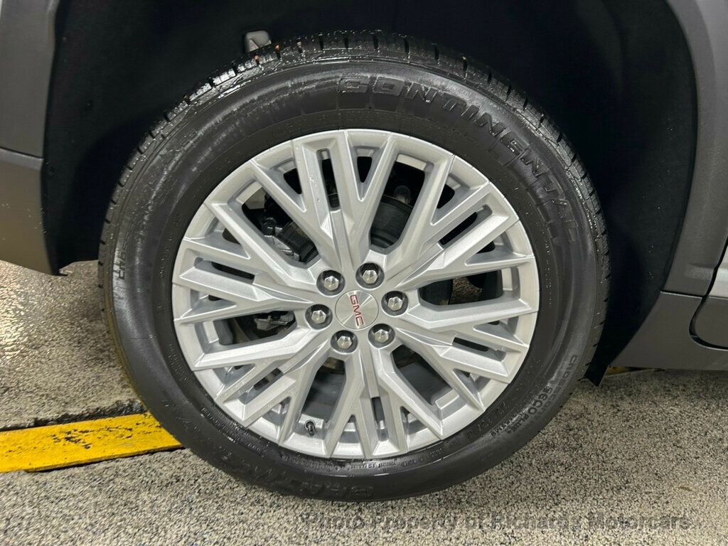 2025 GMC Acadia AWD 4dr Elevation - Sterling Metallic exterior view 12