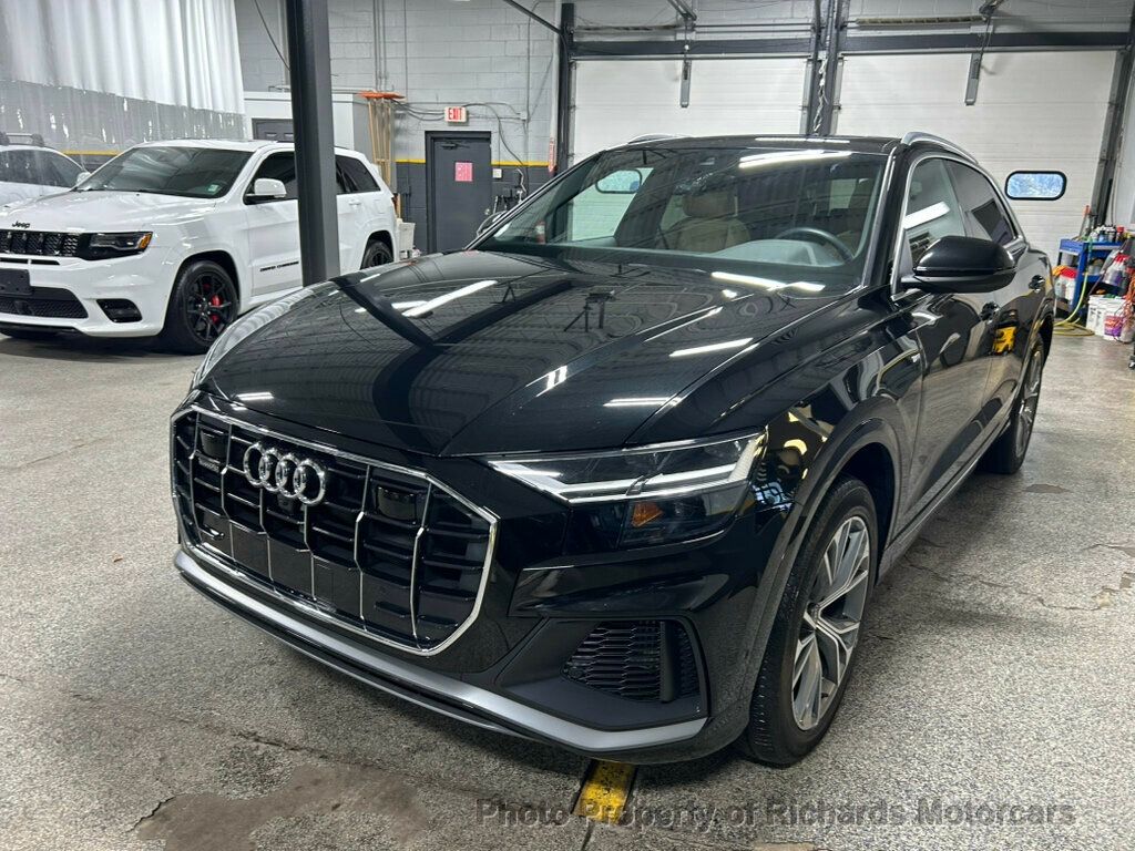 2022 Audi Q8 Premium Plus 55 TFSI quattro - Mythos Black Metallic exterior view 7
