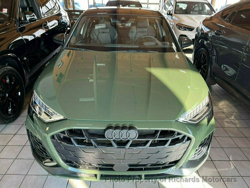 2025 Audi S3 Prestige 2.0 TFSI quattro - District Green Metallic exterior view 9