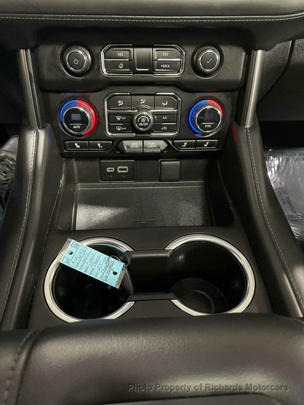 2023 Chevrolet Tahoe 4WD 4dr LT - Black exterior view 12