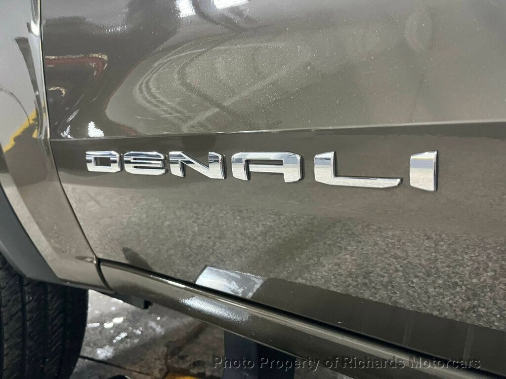 2023 GMC Canyon 4WD Crew Cab Denali - Deep Bronze Metallic exterior view 12