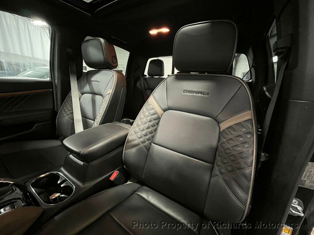 2023 GMC Canyon 4WD Crew Cab Denali - Deep Bronze Metallic exterior view 17