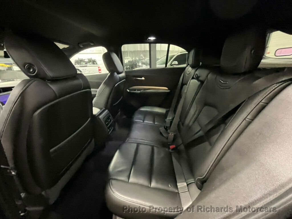 2019 Cadillac XT4 AWD 4dr Luxury - Stellar Black Metallic exterior view 14