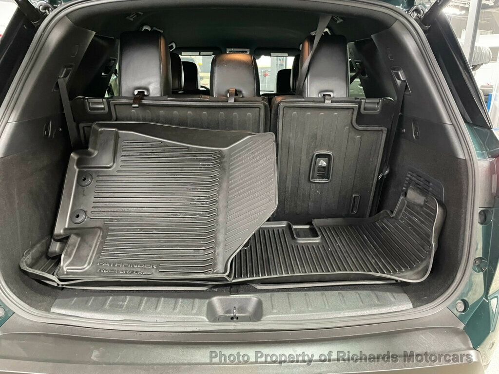 2024 Nissan Pathfinder Rock Creek 4WD - Obsidian Green Pearl exterior view 16