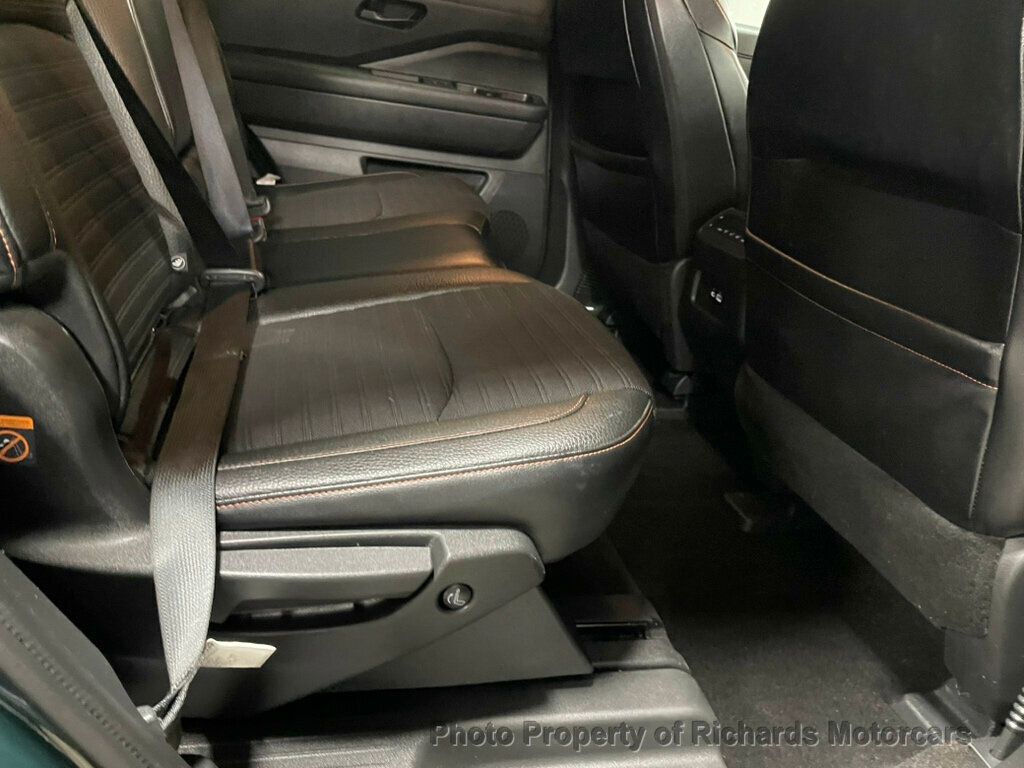 2024 Nissan Pathfinder Rock Creek 4WD - Obsidian Green Pearl exterior view 18