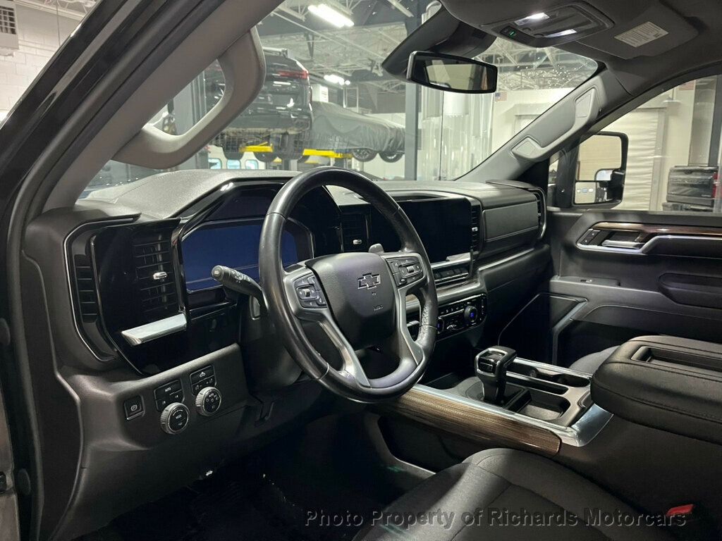 2022 Chevrolet Silverado 1500 4WD Crew Cab 157