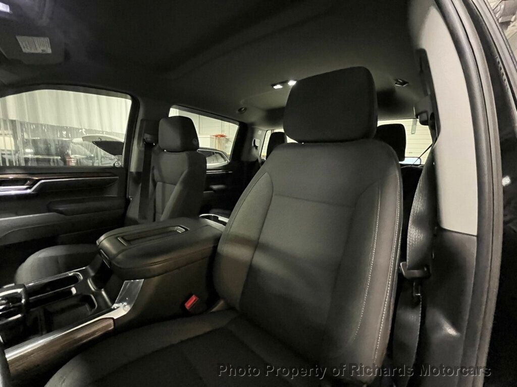 2022 Chevrolet Silverado 1500 4WD Crew Cab 157