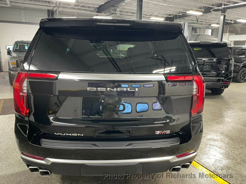 2026 GMC Yukon 4WD 4dr Denali - Onyx Black exterior view 6