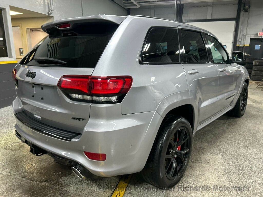 2021 Jeep Grand Cherokee SRT 4x4 - Billet Silver Metallic Clearcoat exterior view 3