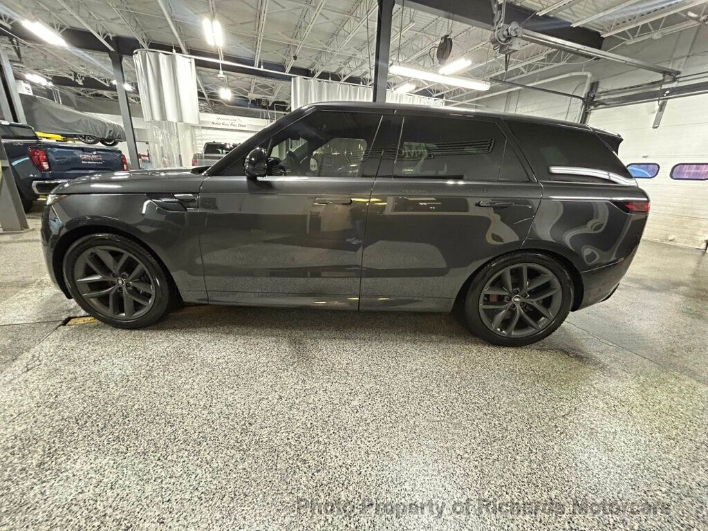2023 Land Rover Range Rover Sport P400 SE Dynamic - Carpathian Grey Premium Metallic exterior view 6