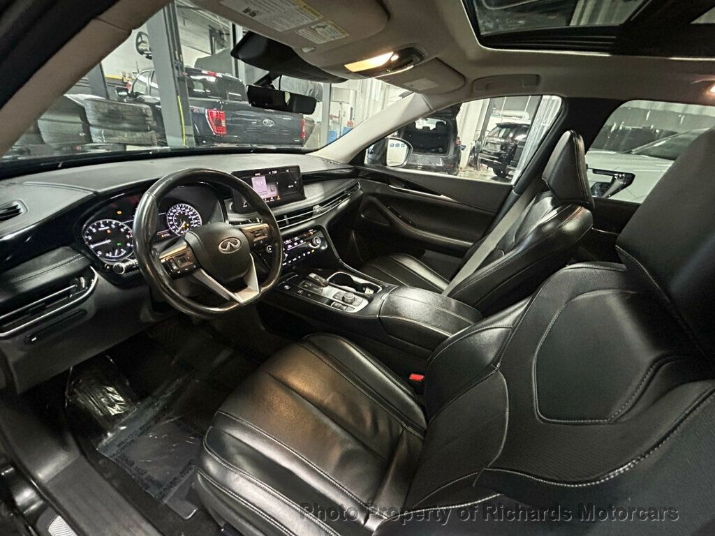 2023 INFINITI QX60 PURE AWD - Mineral Black exterior view 14