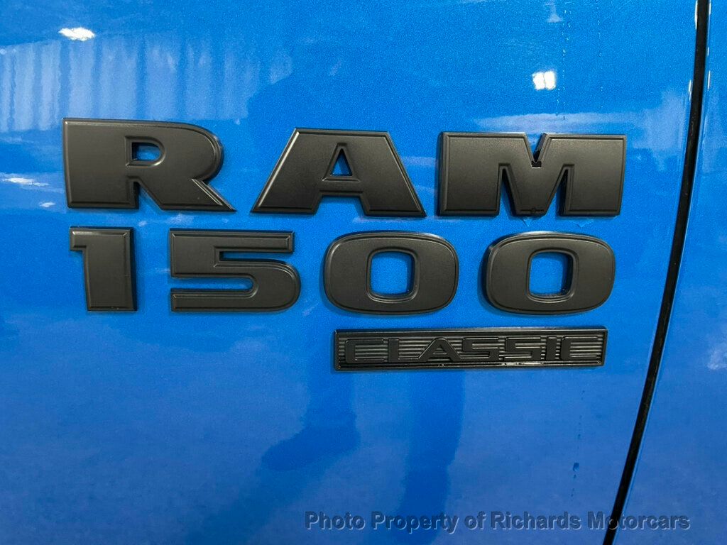 2022 Ram 1500 Classic Express 4x4 Quad Cab 6'4
